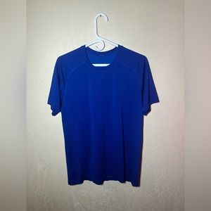 lululemon t shirt